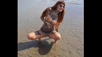 PUBLIC PEE ON NUDIST BEACH