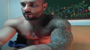 GianLuigi Volti - Webcam Nude Flexing