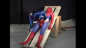 1024 Fetish super herero sex in lycra