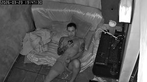 novinho gostoso batendo