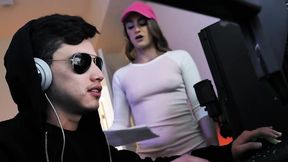 ”Brainiac Gamer Step Brother Plays while BJ!”