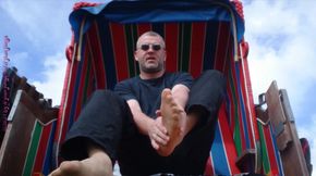 Snapshot of my nylon feet in the beach chair 1 - Vacation Wangerland -