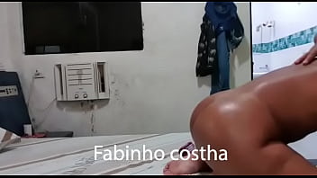 Coroa da gostoso e safada pega a morena