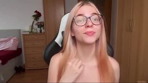 Verified chick explores fantasies and stays happy