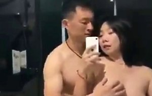 Zhen Jiang Kang Hua Shi Jian  Lao Shi Cao Xue Sheng