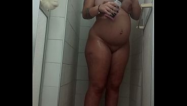 tomando banho de arruda alecrim e fumo pra pagar um boquete bem gostoso na good vibs bem de manh&atilde_ cedo , j&aacute_ acordo chupando pau do jeito que gostoso
