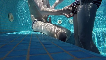 Stepdad and Son Finally Alone in the Home Jacuzzi