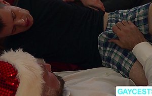 Horny stepdad shows some blowjob pleasurable techniques