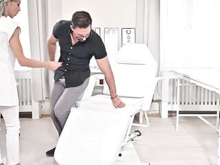 Nympho Nurse Veronica Leal Seduces Her Patients Into A double penetration Group-sex With BBC Doctor GP3396