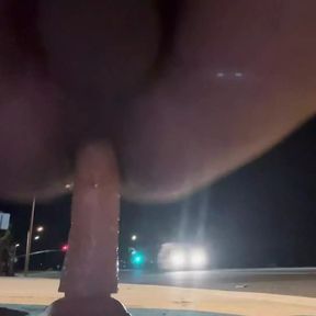 Risky outdoor anal