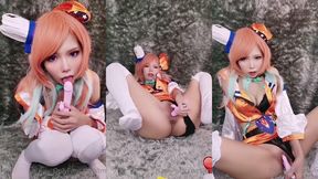 lmusicl buzzes her pussy as honoka kosaka porn video