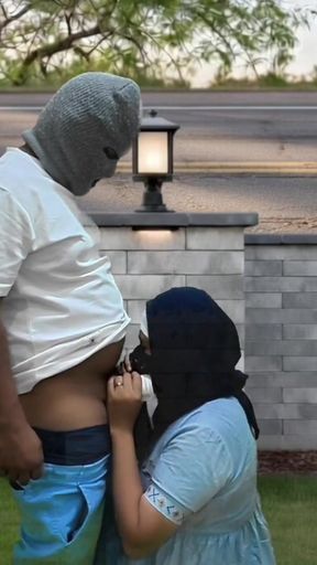 Istri muslim berhijab yang tukang selingkuh pamer memek di depan umum dan nyepong kontol orang asing demi uang viral&hellip;   Clip 2