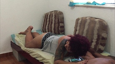 Meu ssobrinho agora tbm fode a linha mulher e enche a buceta dela de leite