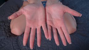 Violet's Pillow Soft Hands - 720 wmv