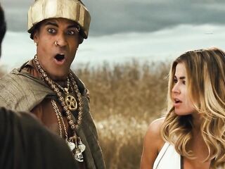 Carmen Electra - Meet The Spartans
