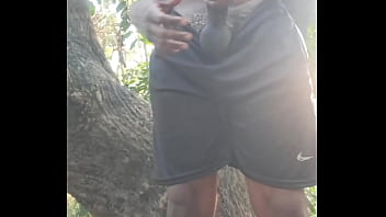 Punhetinha no mato