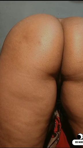 Tamil Divorce MILF Like to Try BDSM Pussy Played
