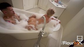 bubble bath time with veronica cruz and dexxx blue