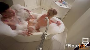 bubble bath time with veronica cruz and dexxx blue