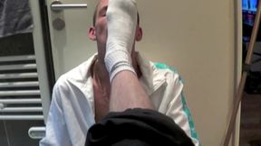 vincen tbottom from paris fucking a scally boy in jogging