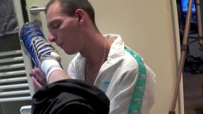 vincen tbottom from paris fucking a scally boy in jogging