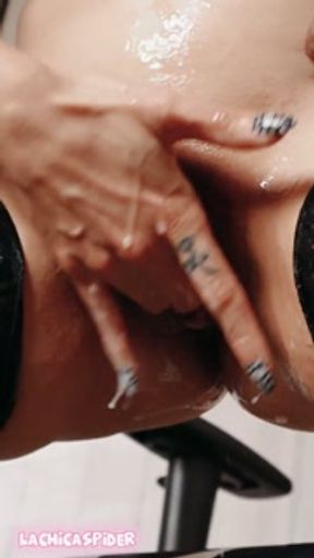 NothosaurToys gives me an alien dildo and fills me with eggs