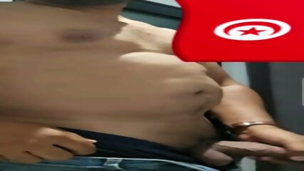 KARIM BOUKCHIM         les tunisien Jerba