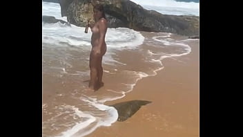 FIQUEI PELADINHA NA PRAIA