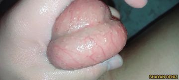 SHAYAN DENIZ Amateur Bathroom Play - Natural Feel