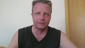 I put 3 tinies into a potatoe chips bag and eat them with chips