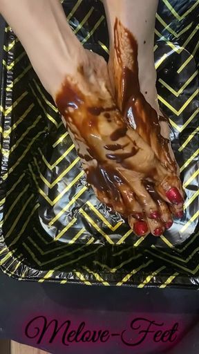 Compilation of Melove's Messy Feet & Long Toes