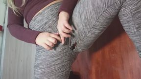 Lola's big ass destroys her clothes.
