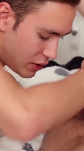 Hot Wanks and a Balls-deep Fuck for This Cute Twink!