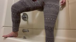 I went pee in my Leggings