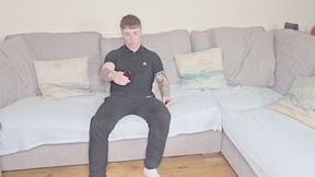 Maisie Lewis asks Lil D to babysit