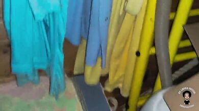 Fucked a hot teen neighbor in a Russian bath. Massive cumshot