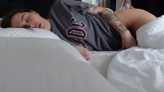 Morning awakening of a Slender Beauty! Cock in her mouth and Cum on her Face!