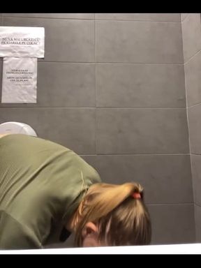 Crazy Squirting in Public