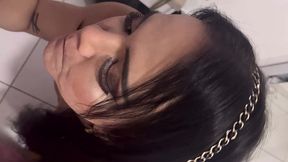 aliviando meu tio depois do trabalho, deixei ele gozar no cuzinho depois na minha boquinha