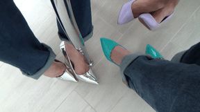 IN THE CAFE UNDER THE TABLE (shp)