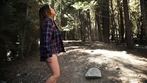 Kianna Dior Cum Craving Hiker