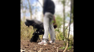 Devasa penisli eşcinsel erkekler, korunmasız açık hava orgisi ve bukkake grup seksinde