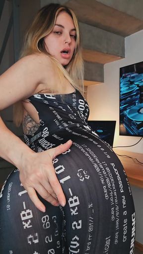 Plug Anal and Dildo for This Orgasm