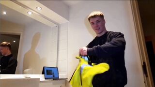 Bathtub time joy with my Spanish friend