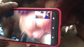 esposa faz chamada de video para o corno ver ela dando o cuzinho pro negao