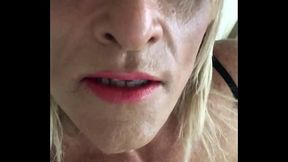 Candess Craig wabts to chat