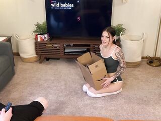 My Girlfriend's Roommate Proves Her Snatch is More excellent