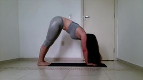 adorable yoga exercicies pissing without take pants off