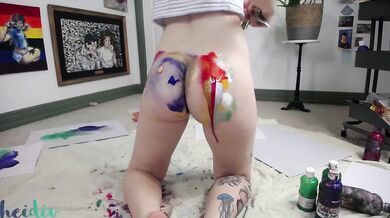 butt and body paint show