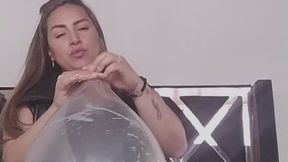 Sit pop my balloons uffff